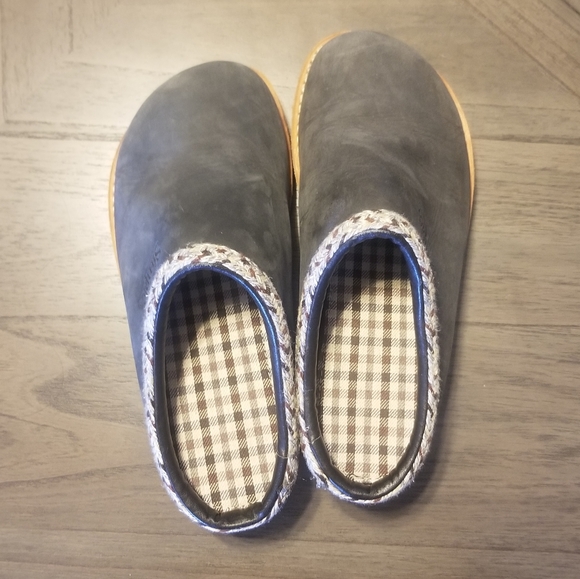 SIMPLE, Womens Clogs, sz 5.5 - Picture 2 of 8